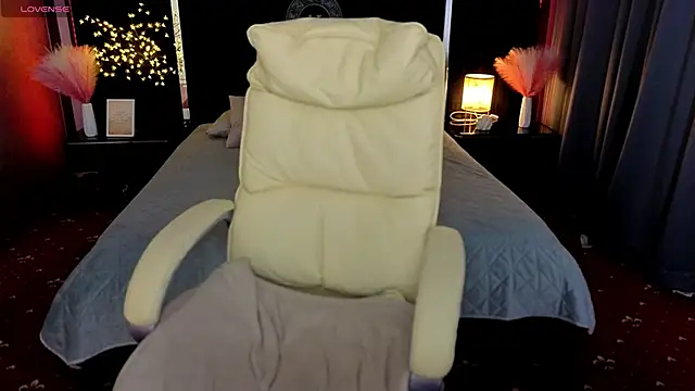 Sasha_Exclusive webcam