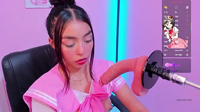 lanna_brunette webcam