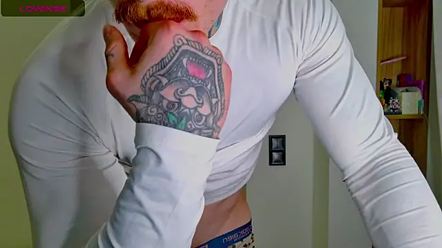 white_King9999 webcam