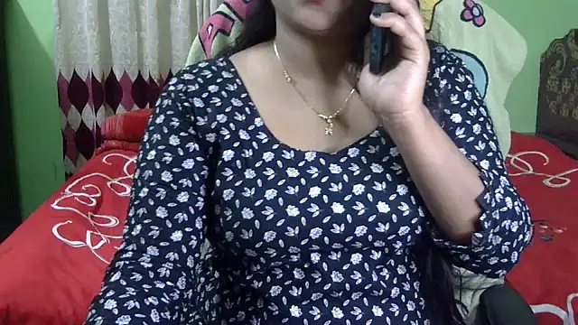 BengaliQueenStar webcam