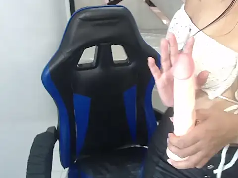 violettathonsom_t webcam