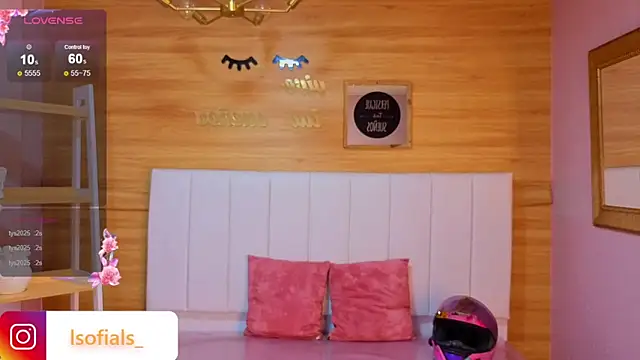 Abril_Velvet_a_ webcam