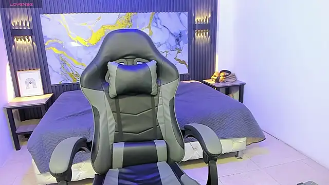 Dark_Desiree18 webcam