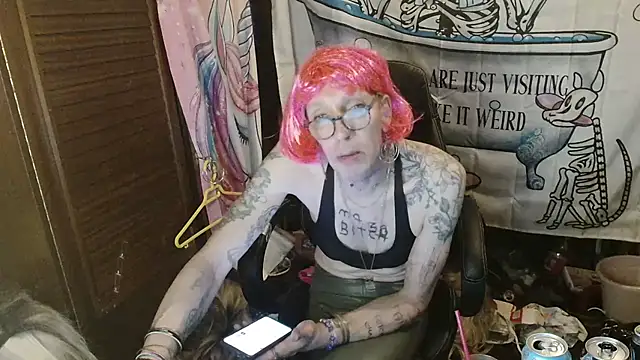 ombeline1 (Ask my age) - flogging 60 hit