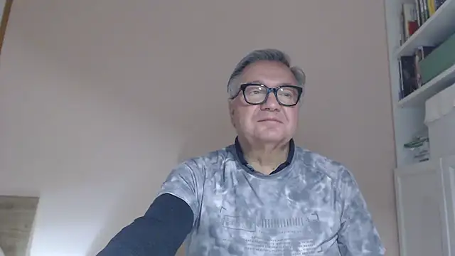 you6me (M grandpa) - Naked show cum