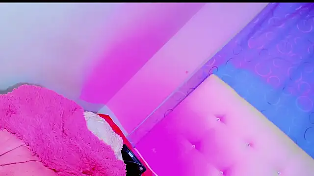 Zamira_love_xx webcam