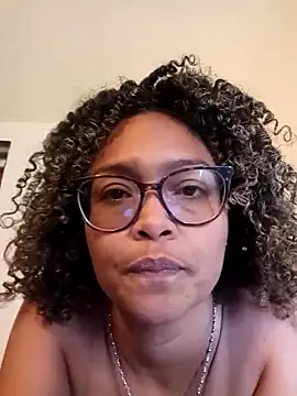 BiiancaEstradaa webcam