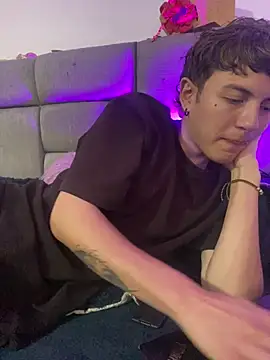 NaytonFreeman webcam