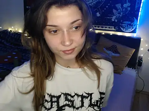 AlienforTwenty webcam