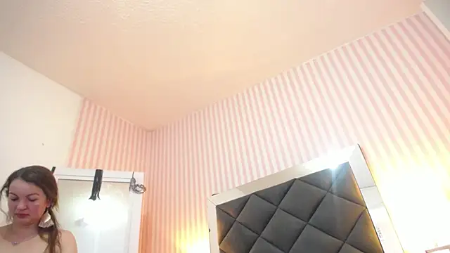 ViictoriaJones_ webcam