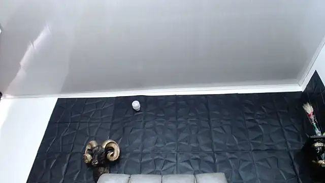 hanna_fox_69 (F young) - 3pencils in uretra