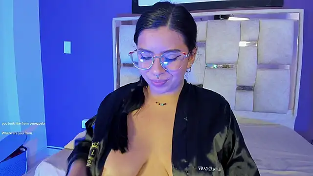 emilyy_cooperr webcam