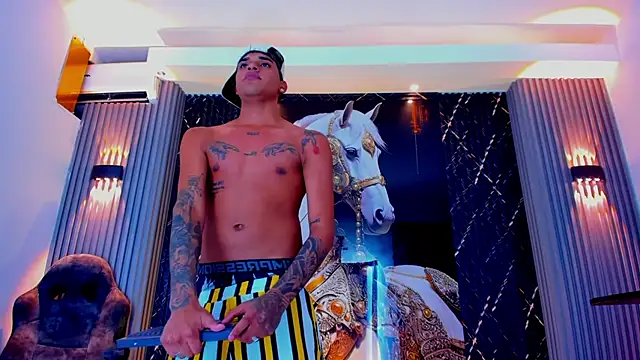 the_knights_of_the_night - The_knights_of_the_night's free webcam - UK Sex Cams