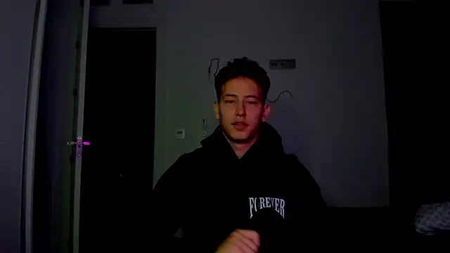 find0m_master webcam