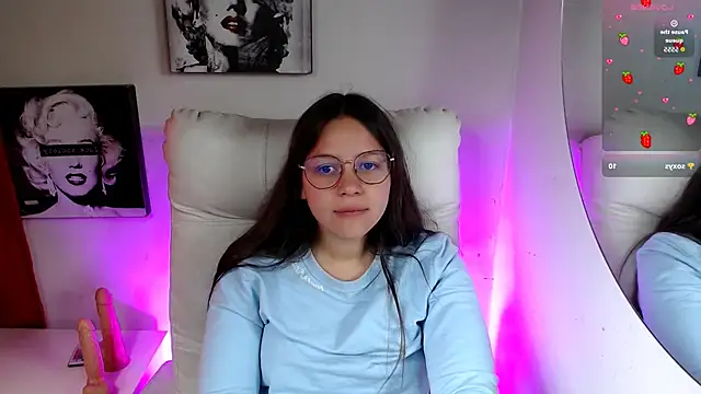 SamanthaRoldaan webcam