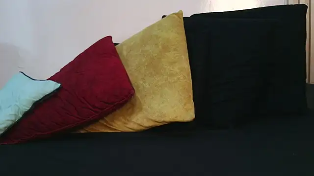 virtual_charm webcam