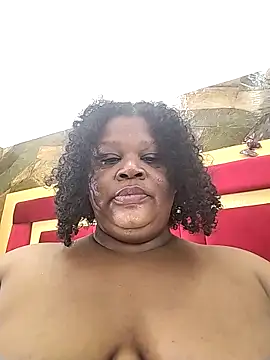 Exoticbigmandy webcam