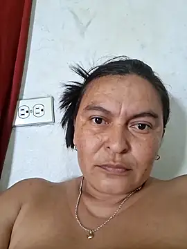 Horny-Mommy-Dirty webcam