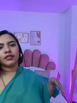 Webcam Model (krishaa_)  is live.Free join now!