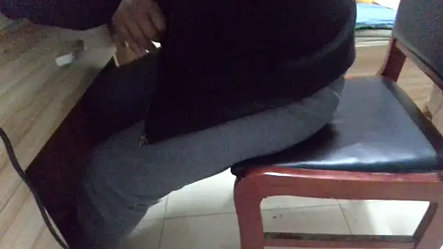 huzi518 (Ask my age) - 一瓶好酒