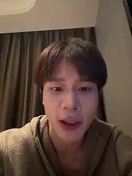 sm_004 (Ask my age) - ！