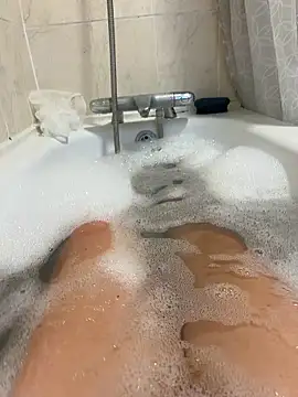 Webcam Model (Anastasia-BlondeXX)  is live.Free join now!