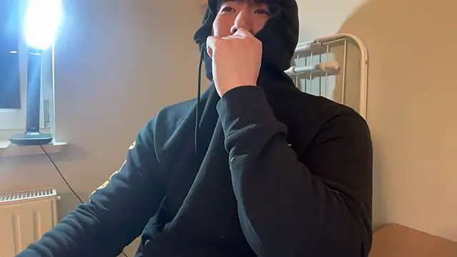 jungcock3210 Live Webcam on Stripchat