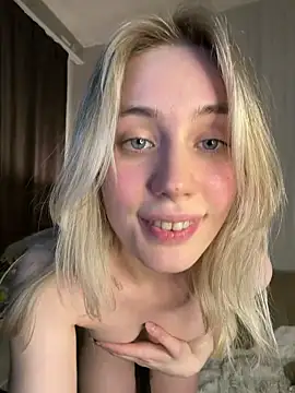 lovelymiu (F young) - Domi in my panties