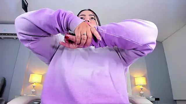 miss_francheska (F young) - show tits