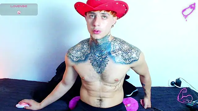 7_saturno_7 - 7_Saturno_7's free webcam - UK Sex Cams