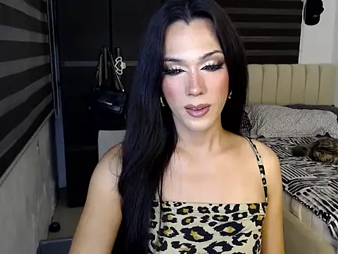 xxivory_catxx (T young) - HAPPY WEEKEND♥♥ #HAIRY #CUM