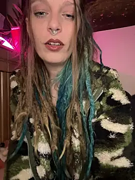 MenaDreadfull's room