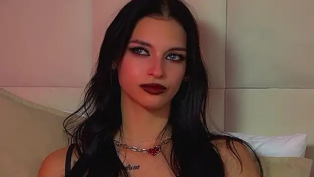 beverlymost - BeverlyMost's free webcam - UK Sex Cams