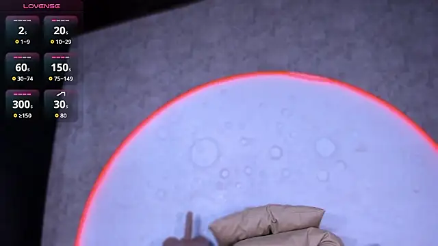 reinachloe - ReinaChloe's free webcam - UK Sex Cams