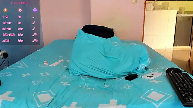 haely_bunny18 - Haely_Bunny18's free webcam - UK Sex Cams