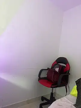 Webcam Model (ISIS17_EF)  is live.Free join now!