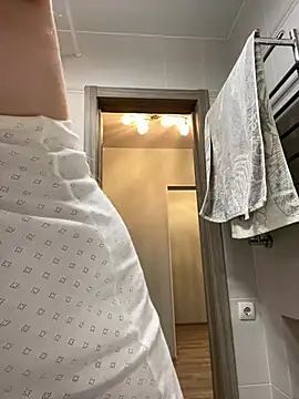 denimilkyyyyy (F young) - 💦GO SHOWER BEFORE MASTURBATE💦