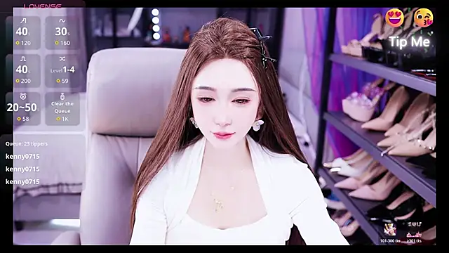 liora- (F milf) - 撒娇叫老公