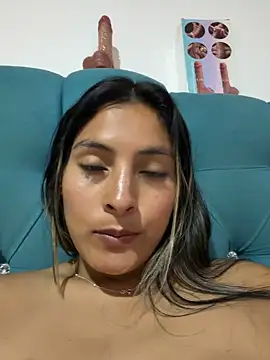 Webcam Model (Cami_Leon2)  is live.Free join now!