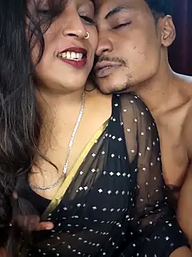 Hotbhabi305 Live Webcam on Stripchat