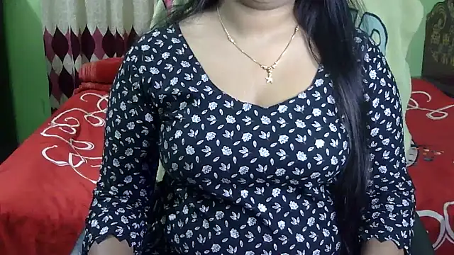 BengaliQueenStar webcam