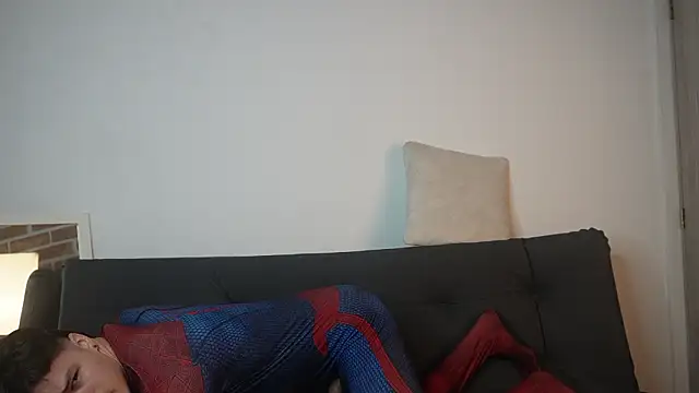 Dominick_walker webcam