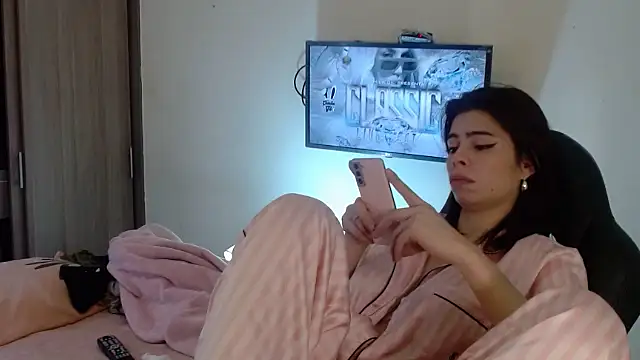 gooddes303salome webcam