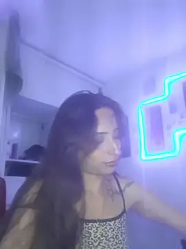 AlexxaAndRileyy webcam