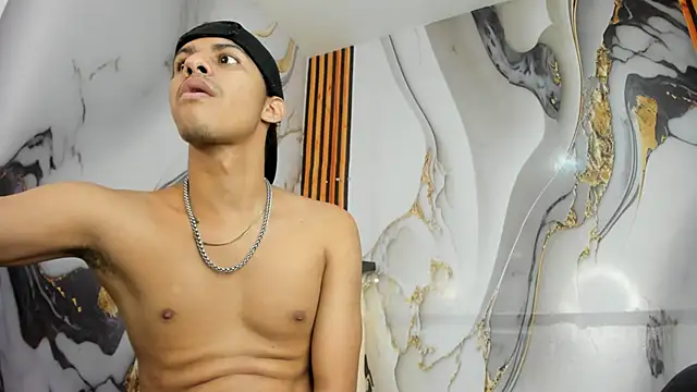 Preview of victor_latinboy