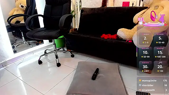 lily_cash1 (T young) - naked