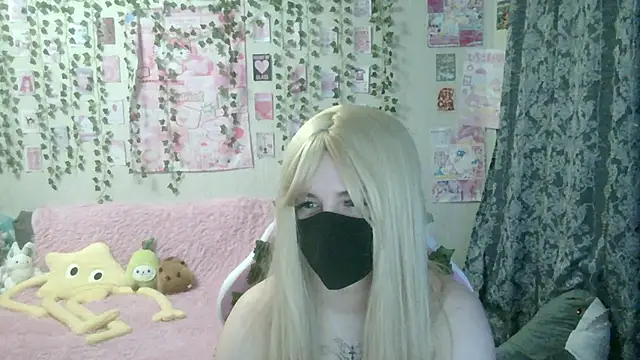 mysticyumiko - MysticYumiko's free webcam