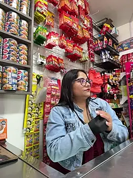 angie_e (G young) - Naked dildo in store😈🍑😭😒