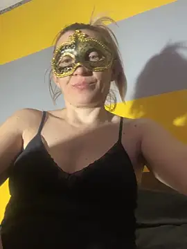 sexymamivee (G milf) - Punci, cici olajozás/ full body oil