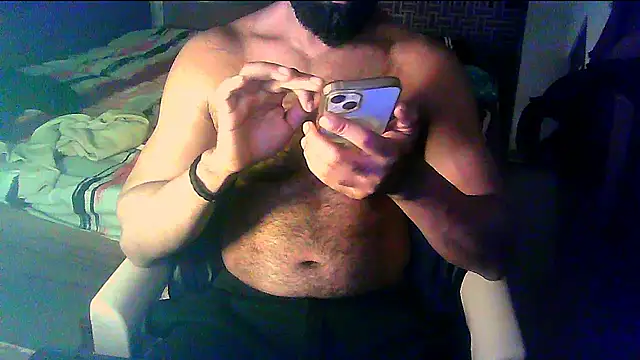 vbestshow (Ask my age) - all naked at